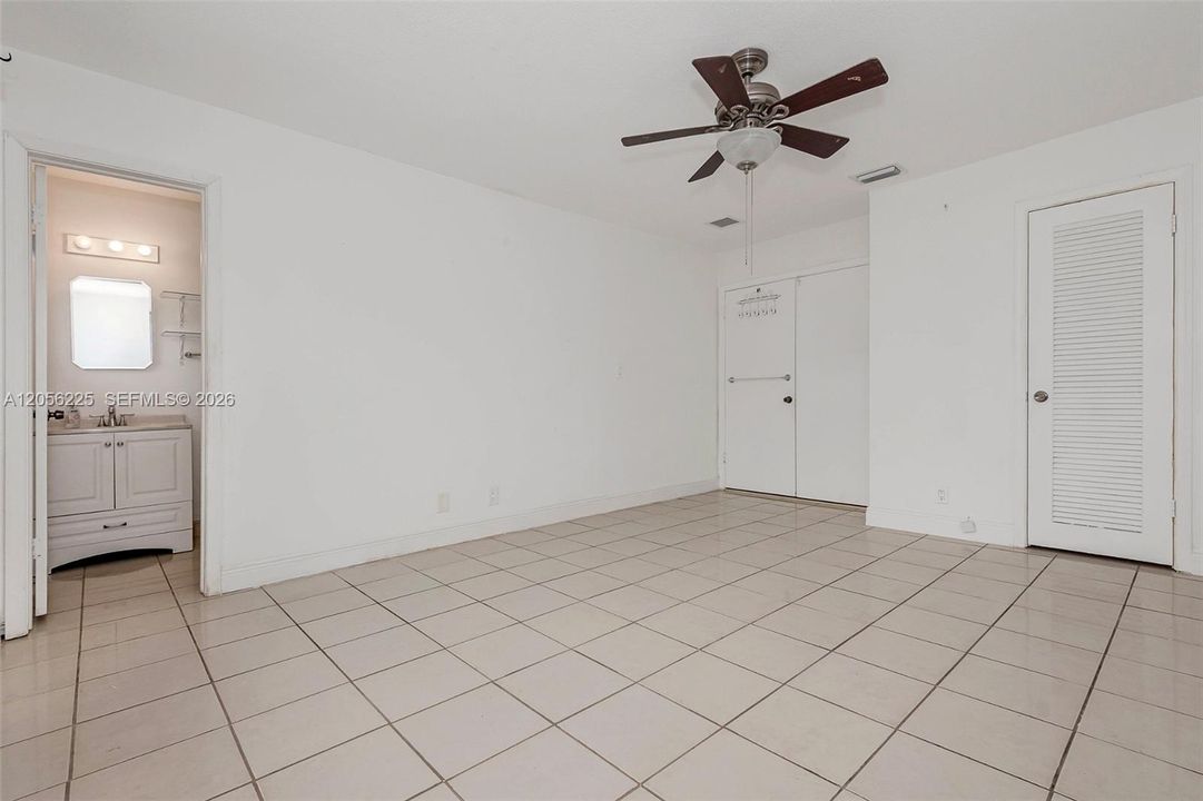 Activo con contrato: $499,900 (3 camas, 2 baños, 1475 Pies cuadrados)