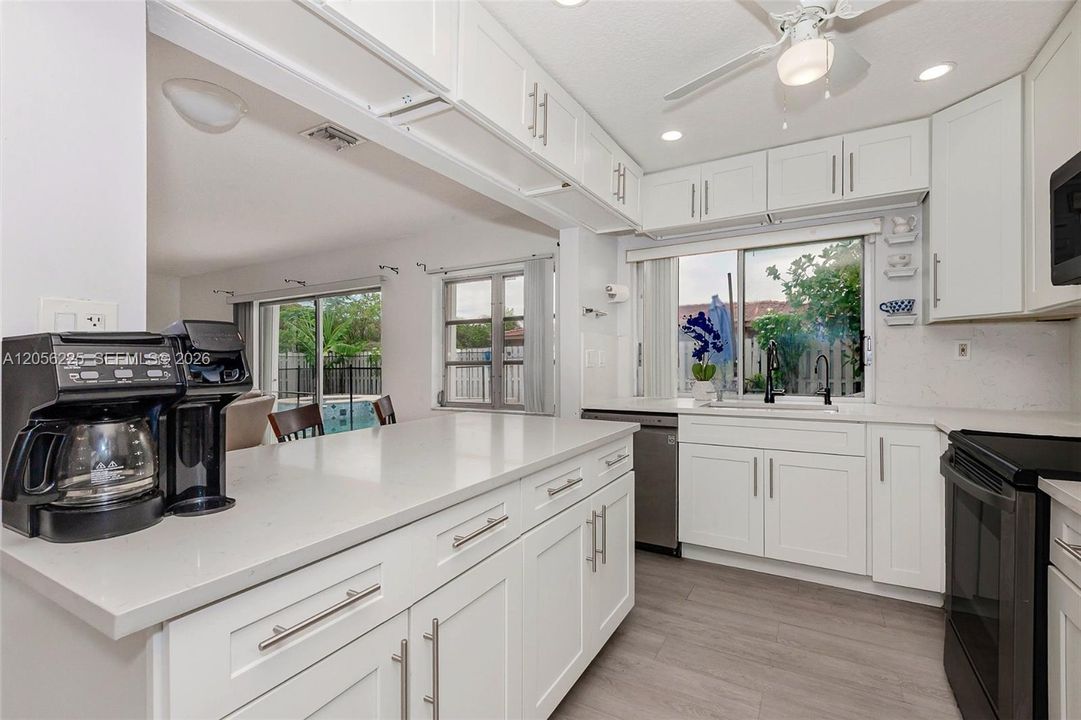 Activo con contrato: $499,900 (3 camas, 2 baños, 1475 Pies cuadrados)