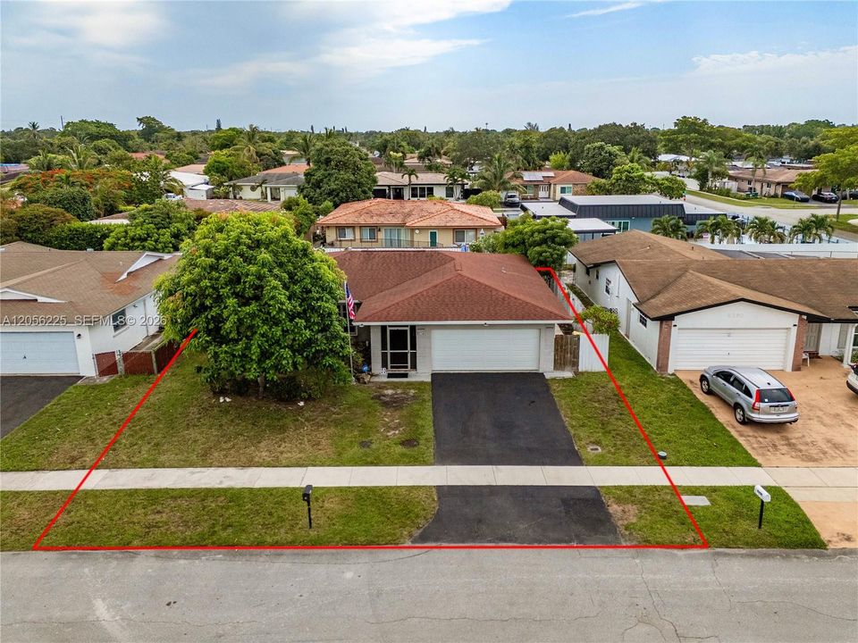 Activo con contrato: $499,900 (3 camas, 2 baños, 1475 Pies cuadrados)