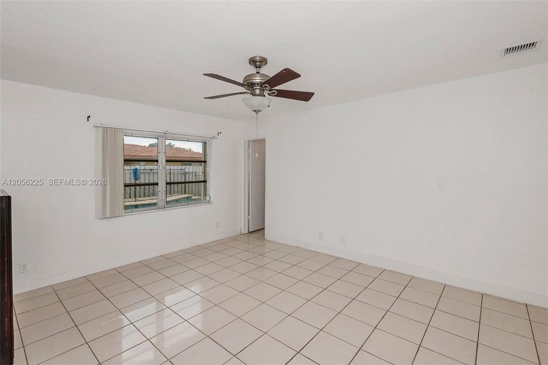 Activo con contrato: $499,900 (3 camas, 2 baños, 1475 Pies cuadrados)