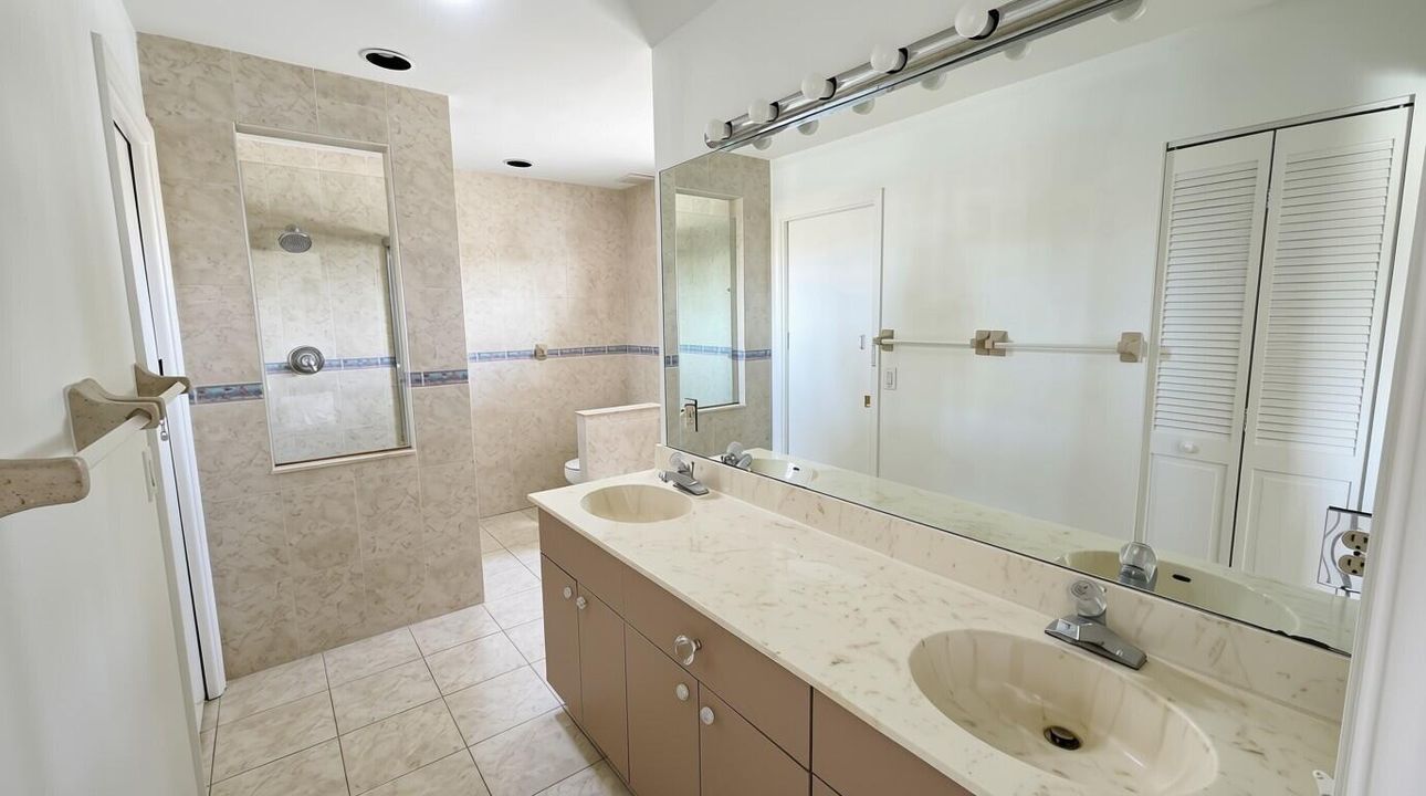 jack and jill bath