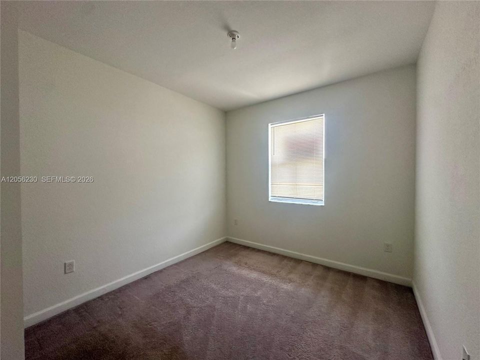 En Venta: $360,000 (3 camas, 2 baños, 1483 Pies cuadrados)
