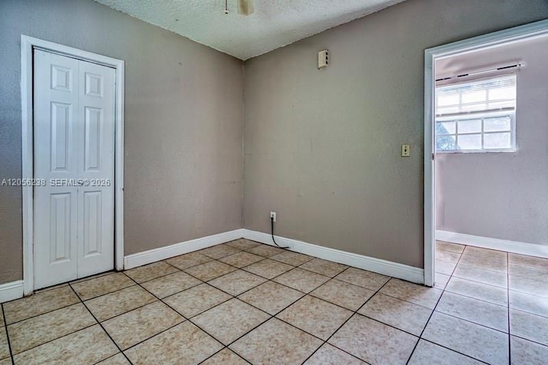 En Renta: $1,550 (2 camas, 1 baños, 600 Pies cuadrados)