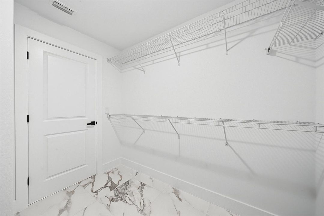 interior - master closet 1