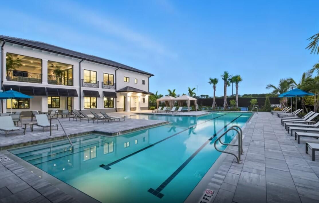 Resort Style Pool