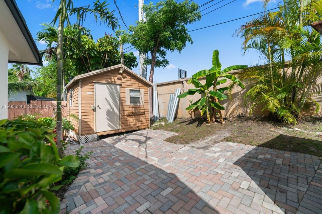 En Renta: $6,000 (3 camas, 2 baños, 2417 Pies cuadrados)