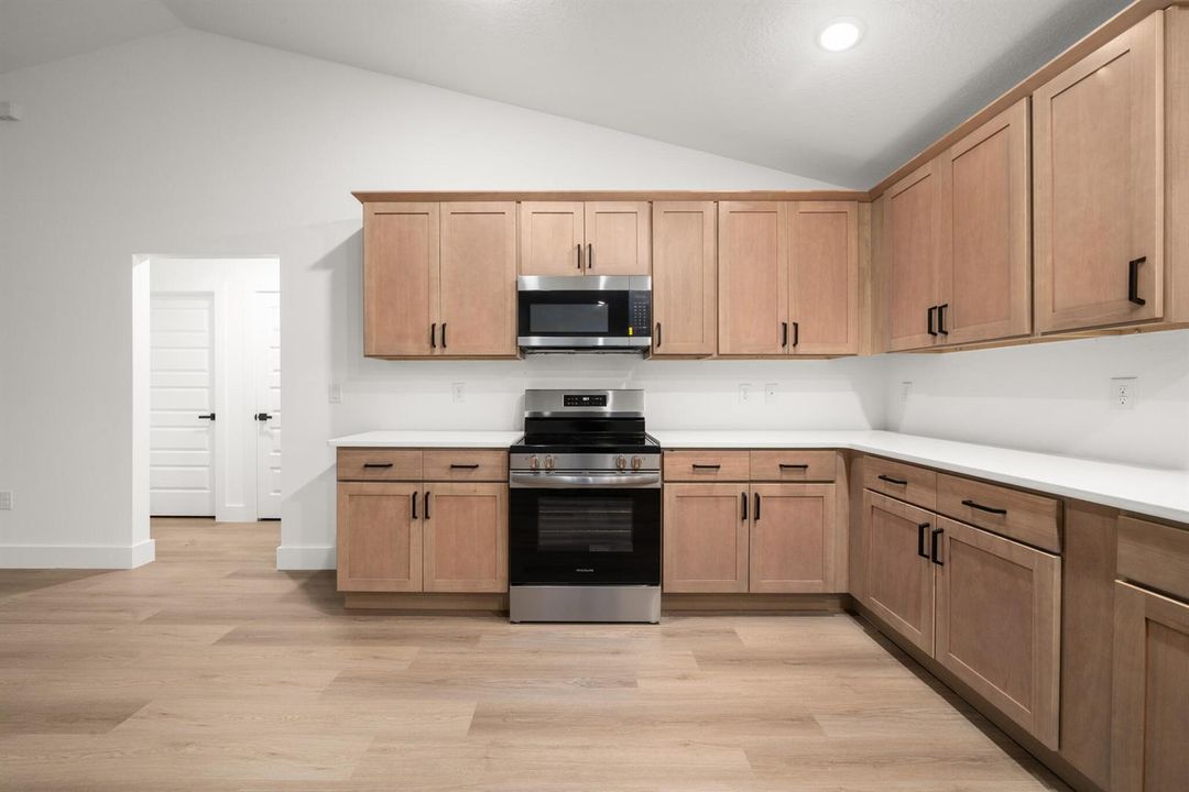 interior - kitchen 3