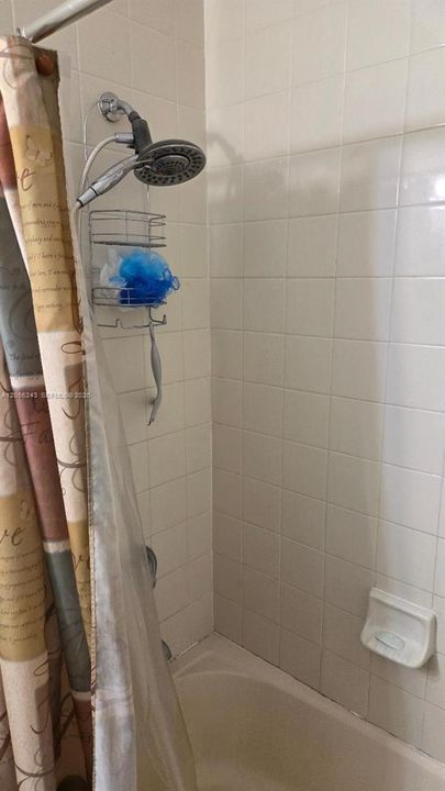 DOWNSTAIRS BATH 1