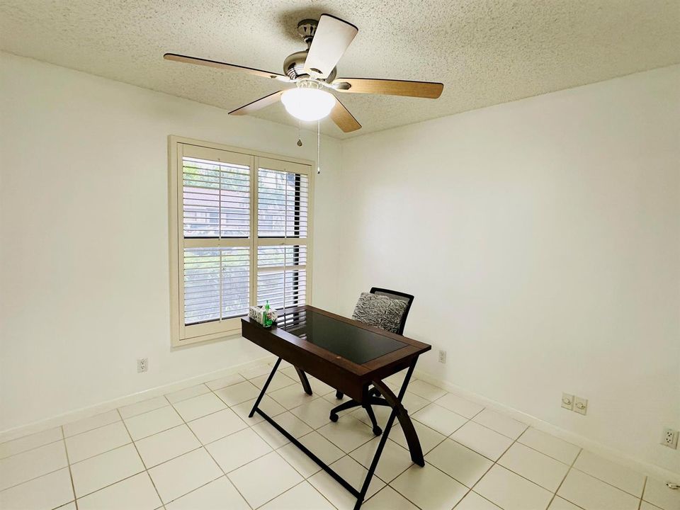 5077 Forsythia