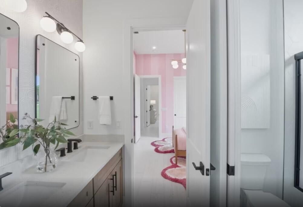 Secondary Bath