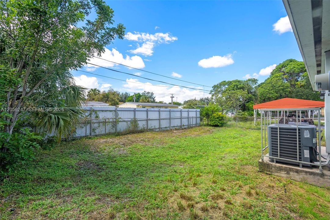 En Venta: $625,000 (4 camas, 3 baños, 1822 Pies cuadrados)