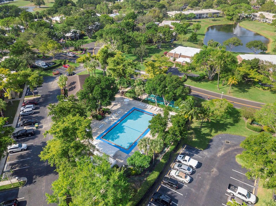 3960 Oaks Clubhouse Dr U306_07