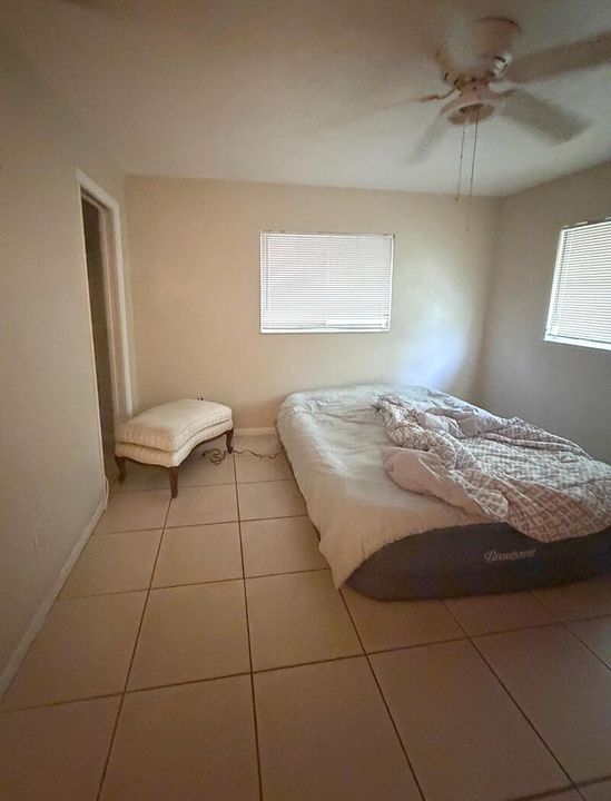 bedroom1