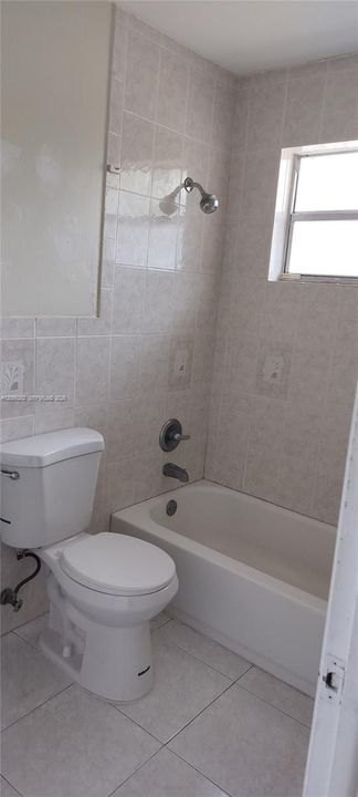 En Renta: $3,500 (3 camas, 2 baños, 3089 Pies cuadrados)