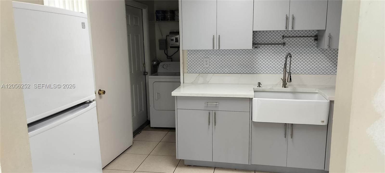 En Renta: $3,500 (3 camas, 2 baños, 3089 Pies cuadrados)