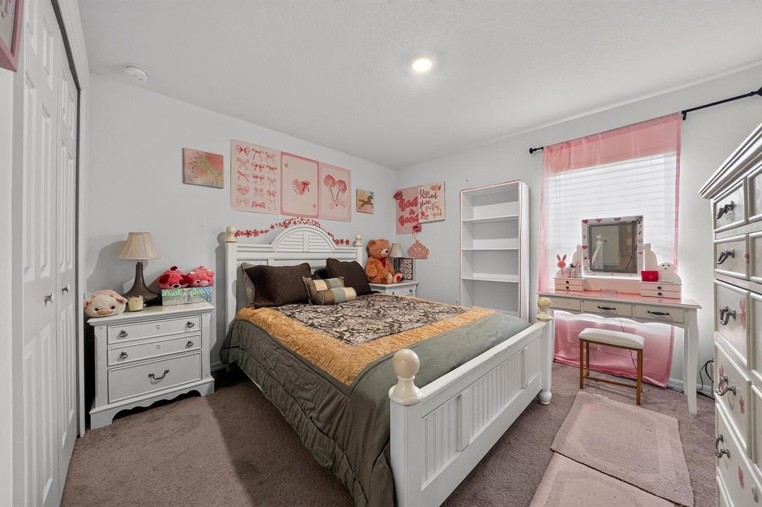 Bedroom 2.1