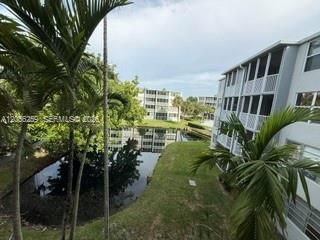 На продажу: $259,000 (2 спален, 2 ванн, 1674 Квадратных фут)