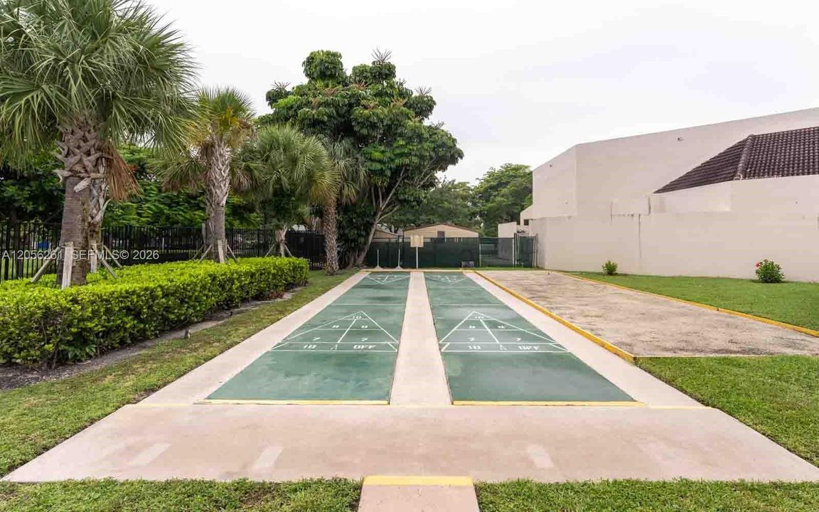 2931 E Sunrise Lakes Dr # 109SUNRISE, FL 33322-1706