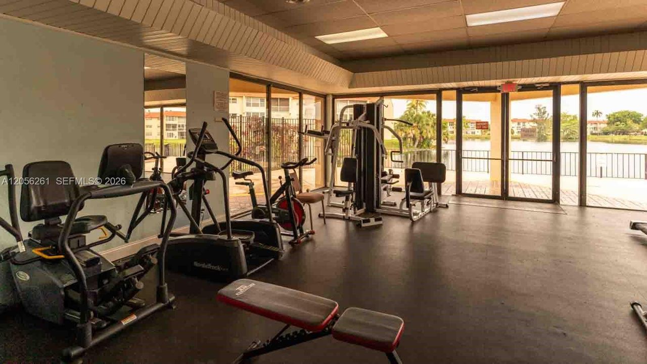 2931 E Sunrise Lakes Dr # 109SUNRISE, FL 33322-1706