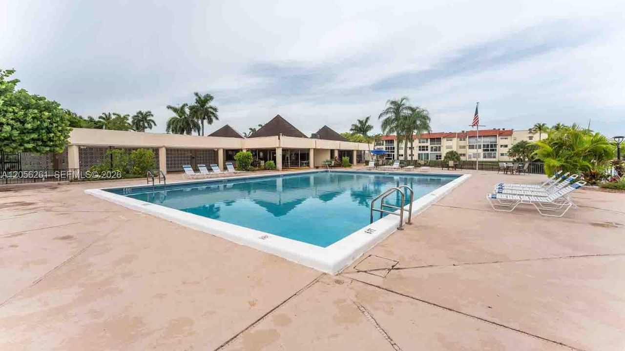 2931 E Sunrise Lakes Dr # 109SUNRISE, FL 33322-1706