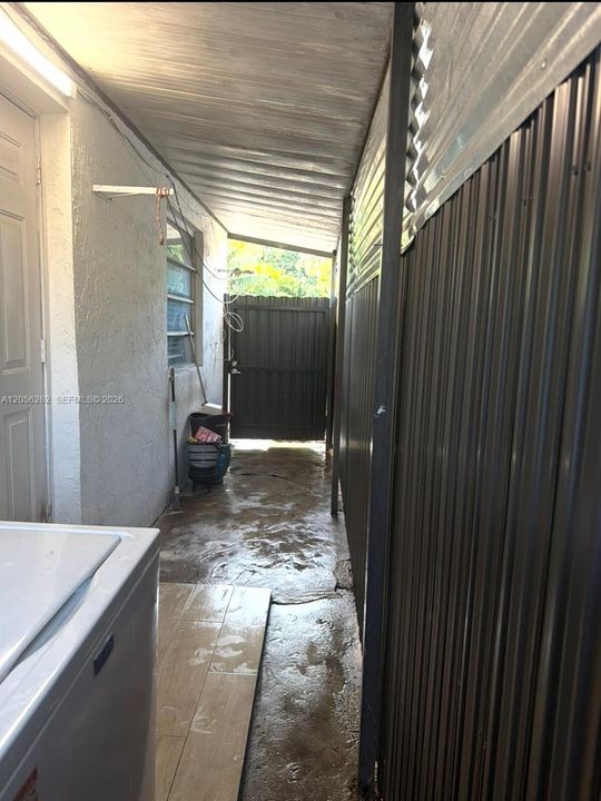 For Rent: $2,900 (2 beds, 2 baths, 2255 Square Feet)