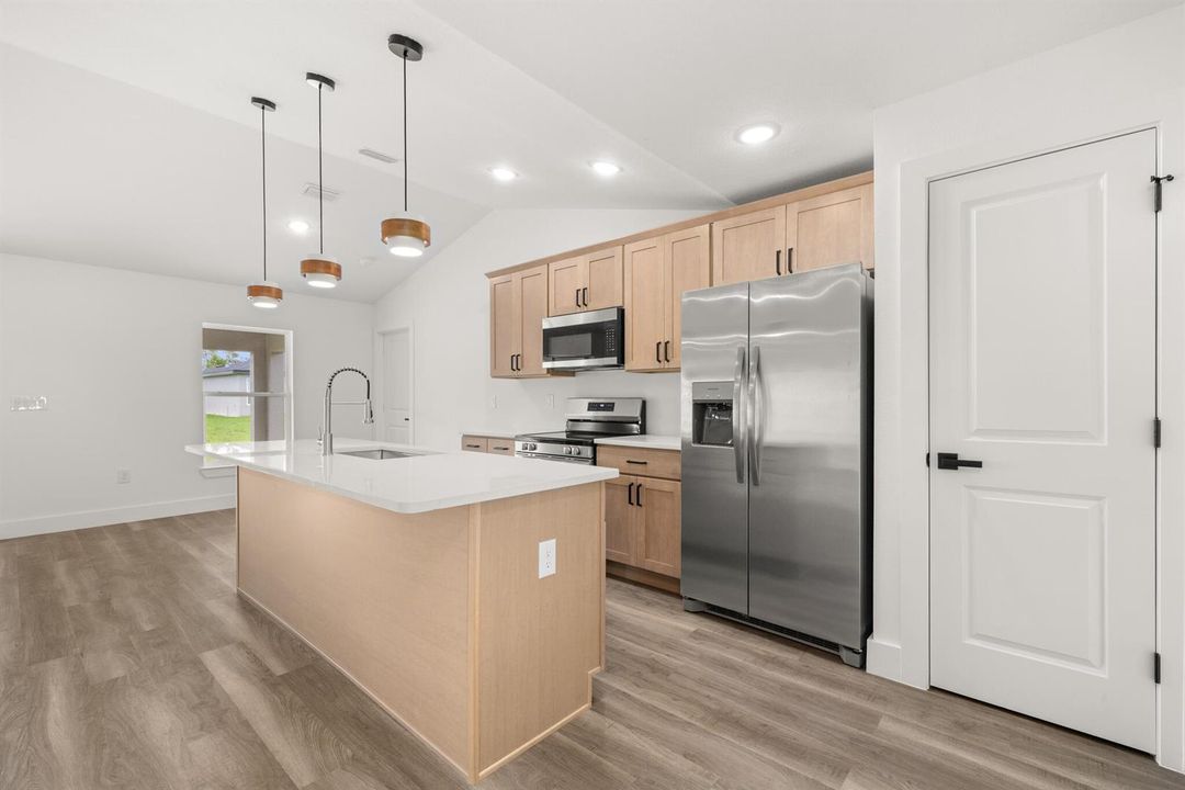 interior - kitchen 3