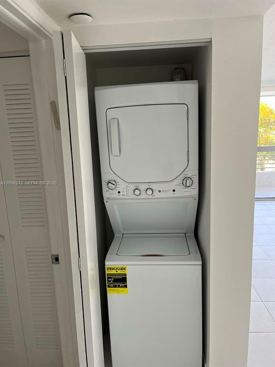 Washer & Dryer