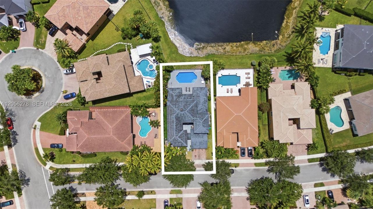 En Venta: $1,399,999 (6 camas, 4 baños, 3810 Pies cuadrados)