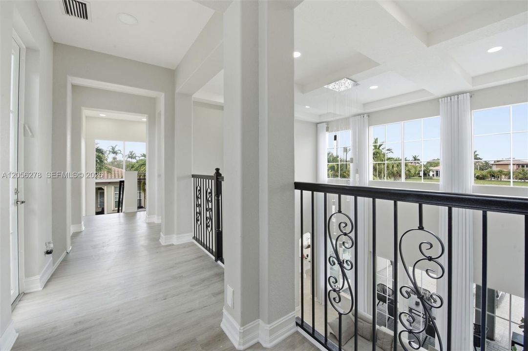 En Venta: $1,399,999 (6 camas, 4 baños, 3810 Pies cuadrados)