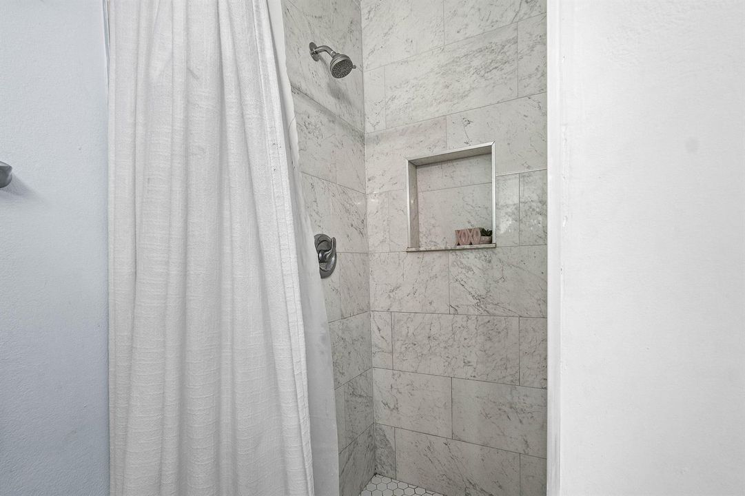 024-114Southwest8thCourt-BoyntonBeach-FL