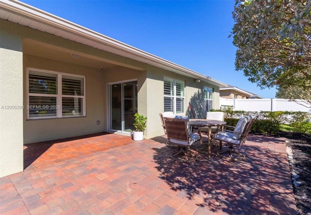 For Rent: $2,800 (3 beds, 2 baths, 0 Square Feet)