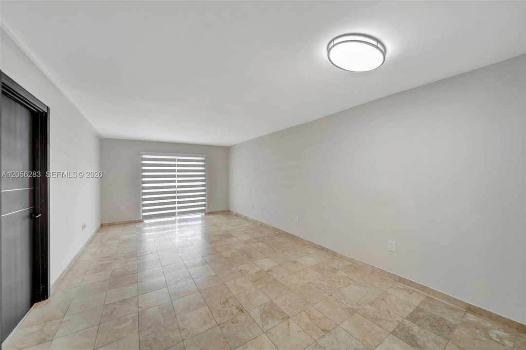 В аренду: $2,400 (1 спален, 1 ванн, 668 Квадратных фут)