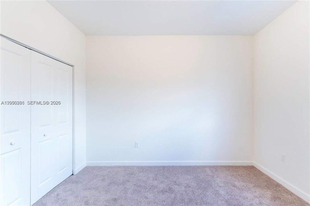 В аренду: $3,000 (3 спален, 2 ванн, 1636 Квадратных фут)