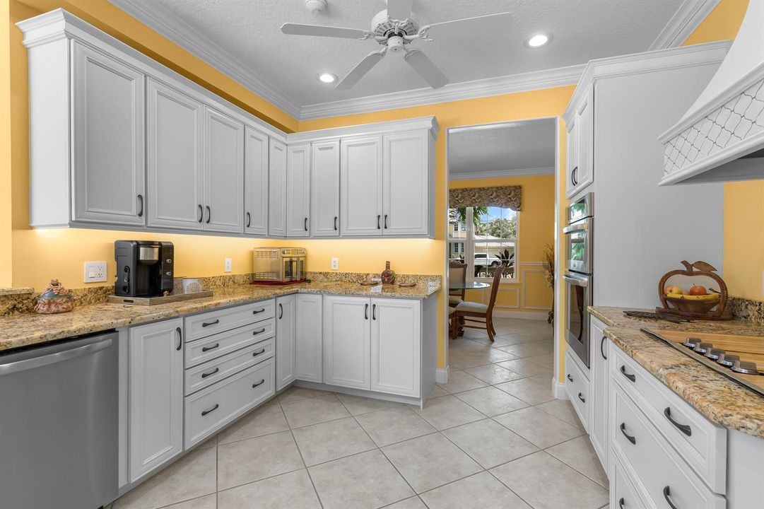 2165-6th-Ct-SE-HigMedia-020