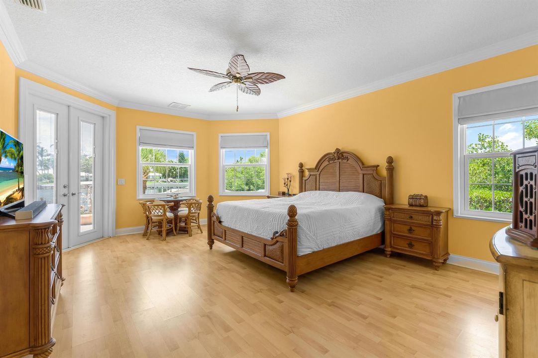 2165-6th-Ct-SE-HigMedia-029