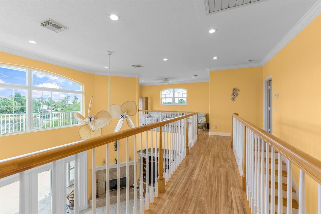 2165-6th-Ct-SE-HigMedia-039