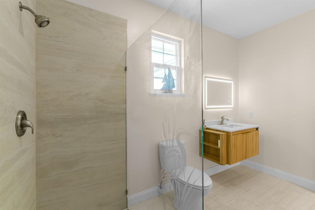 2165-6th-Ct-SE-HigMedia-050
