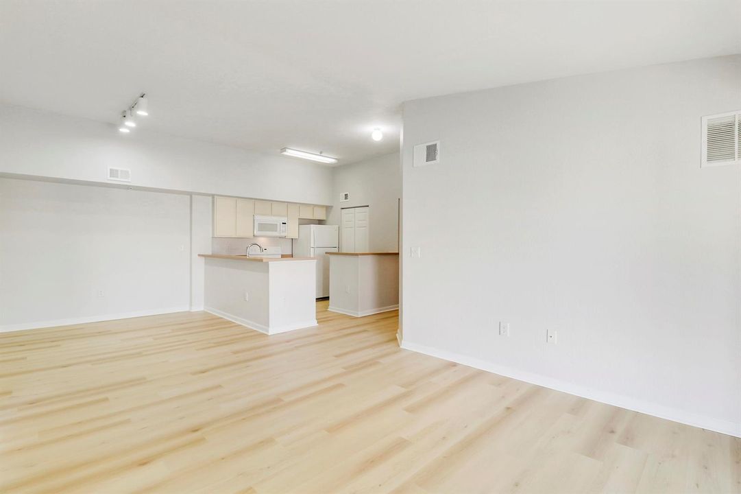 House1-35