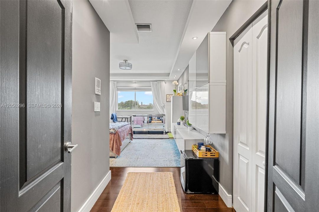 В аренду: $7,900 (5 спален, 3 ванн, 2547 Квадратных фут)