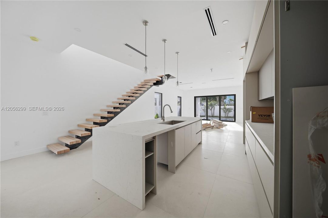 В аренду: $9,500 (4 спален, 4 ванн, 2509 Квадратных фут)