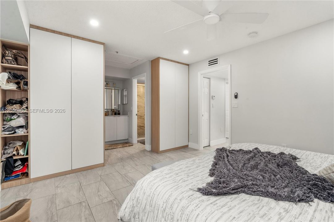 Active With Contract: $535,000 (4 beds, 3 baths, 1481 Square Feet)
