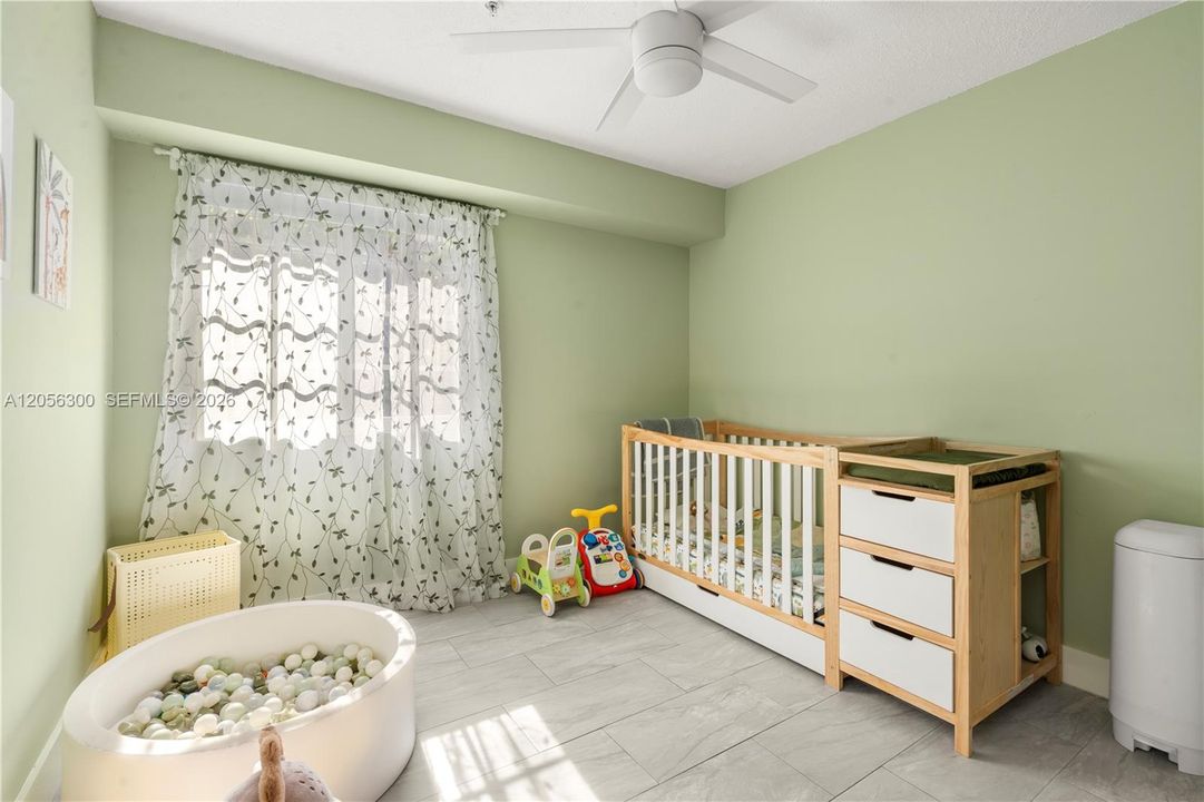 Active With Contract: $535,000 (4 beds, 3 baths, 1481 Square Feet)