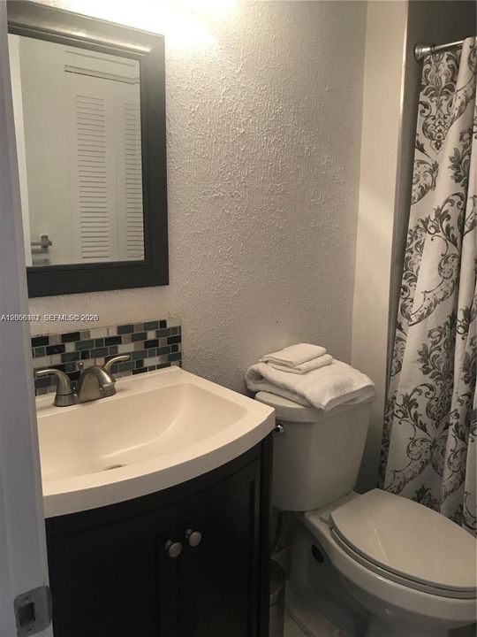 В аренду: $1,850 (1 спален, 2 ванн, 861 Квадратных фут)
