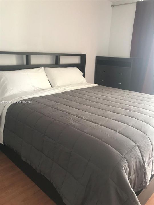 В аренду: $1,850 (1 спален, 2 ванн, 861 Квадратных фут)
