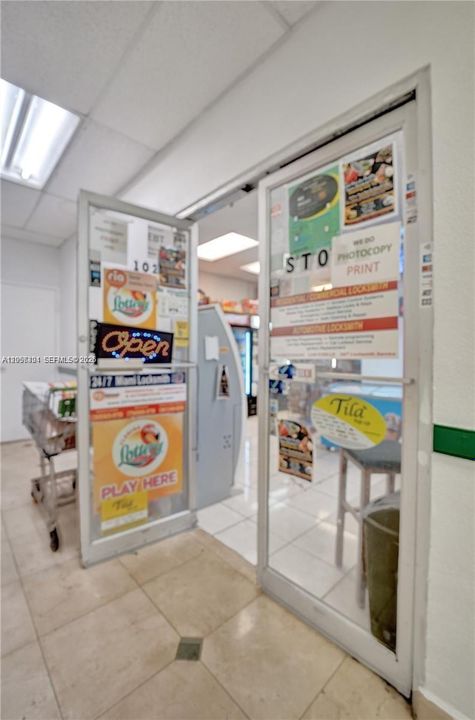Building Deli