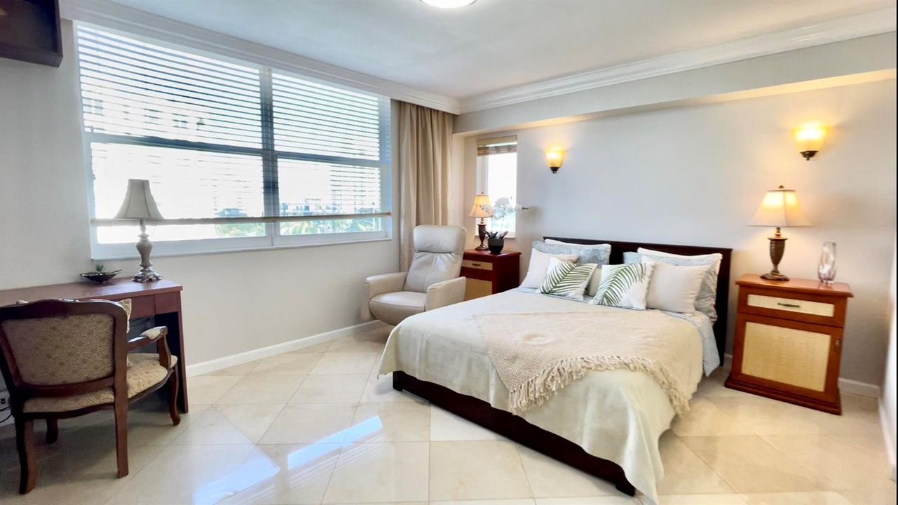 2nd Bedroom - OPTION 1