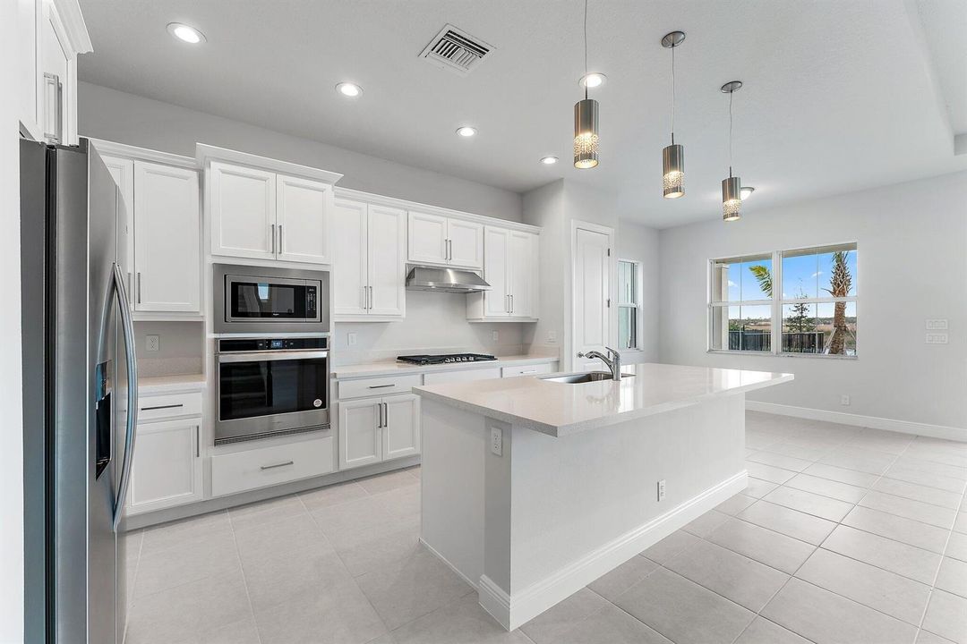 011-12550NautilusCir-WestPalmBeach-SMALL
