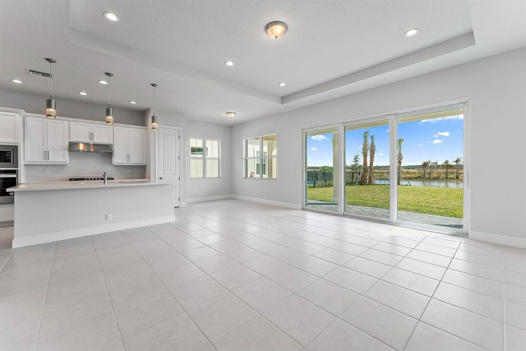 019-12550NautilusCir-WestPalmBeach-SMALL