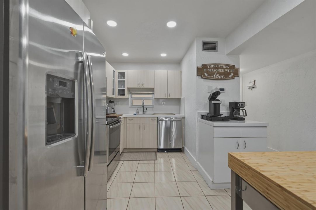 11 B . Kitchen 2