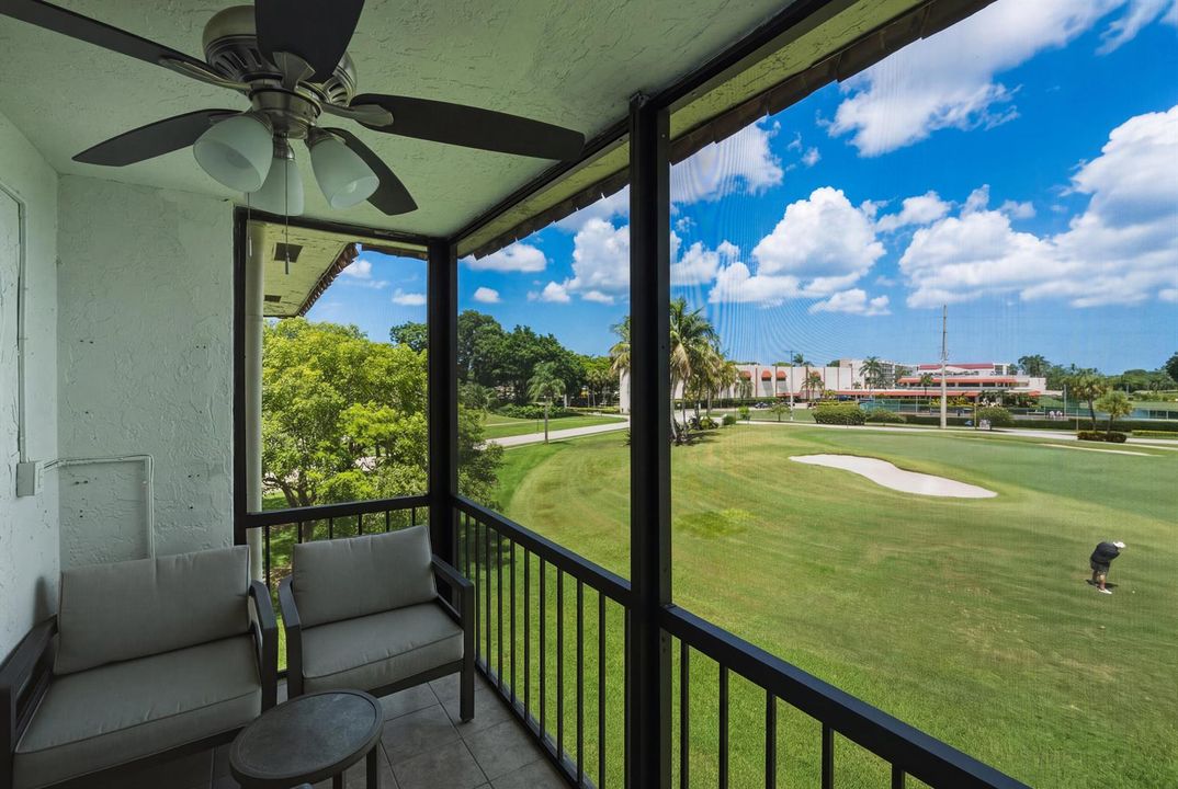 21. Balcony Left